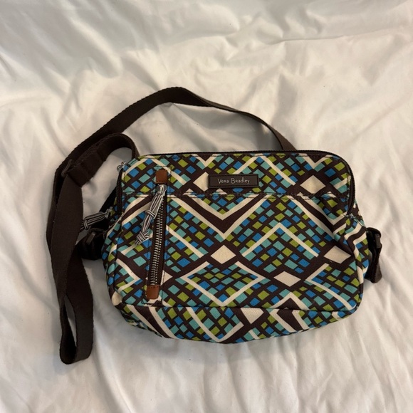Like New Vera Bradley Lighten Up On the Horizon Crossbody, Polyester - Picture 2 of 7